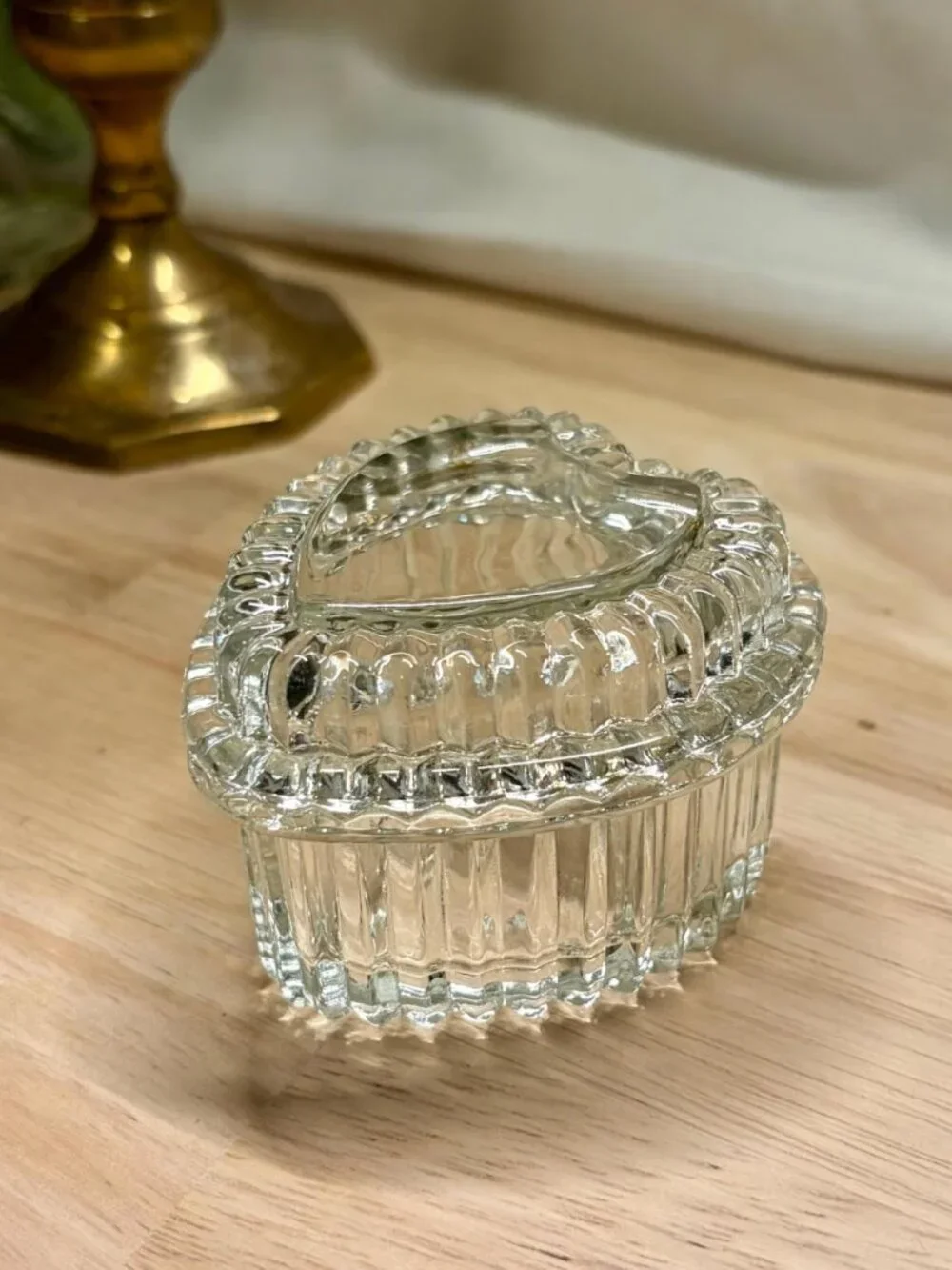 Small Vintage HOMCO Glass Heart Trinket Dish With Lid